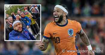 Memphis Depay snapt weinig van discussie over zweetband: ‘Who cares? Mijn vriendin vindt het mooi’