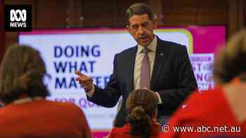 Live Moment: Cost-of-living relief focus of Queensland budget, with 'deliberate choice' made to put state into deficit