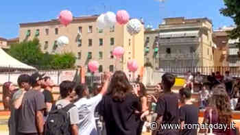 Poesie e messaggi per Michelle: il liceo Gassman ricorda la giovane uccisa a Primavalle