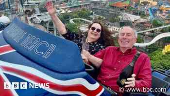 Couple recreate wedding toast on rollercoaster
