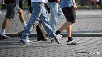 Neue Sinus-Studie: Jugendliche fühlen sich besorgt - und machtlos