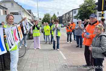 Duizend maal bedankt Sooi, Ilse en Lizette om kinderen veilig te helpen oversteken