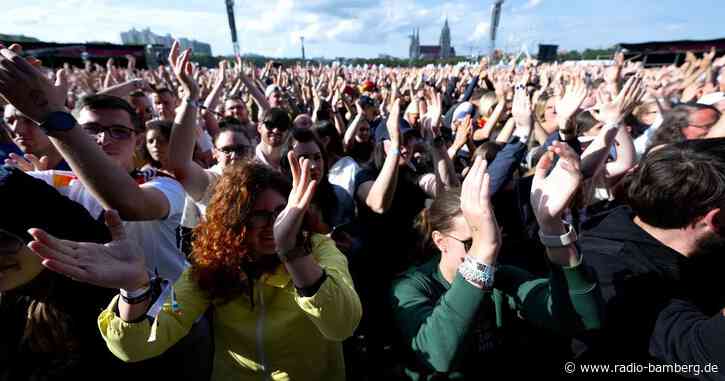 Zehntausende feiern EM-Fanfest in München