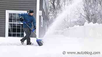 Snow Joe cordless snow shovel summer sale — its lowest recorded price at Amazon