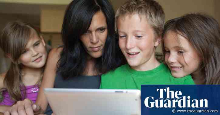 Tory welfare reform cost working-age families thousands while pensioners benefited – report