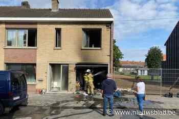 Garage uitgebrand in Menen: bewoonster (74) in shock opgevangen bij buren