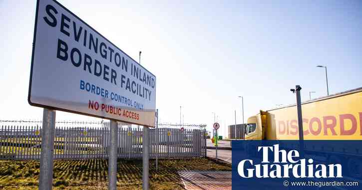 Dutch lorry drivers could stop bringing goods to UK if post-Brexit delays not cut