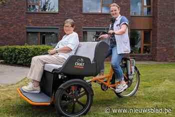 Scholen en Davidsfonds helpen rusthuisbewoners aan hun riksja