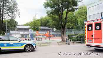 Heli, Feuerwehr, Krankenwagen: Wie „Pups-Spray“ einen Rettungs-Großeinsatz an einer Schule auslöste