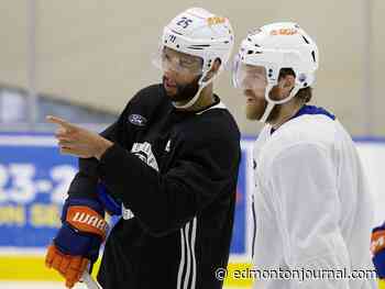 Oilers coach Kris Knoblauch hints at lineup changes for Game 3