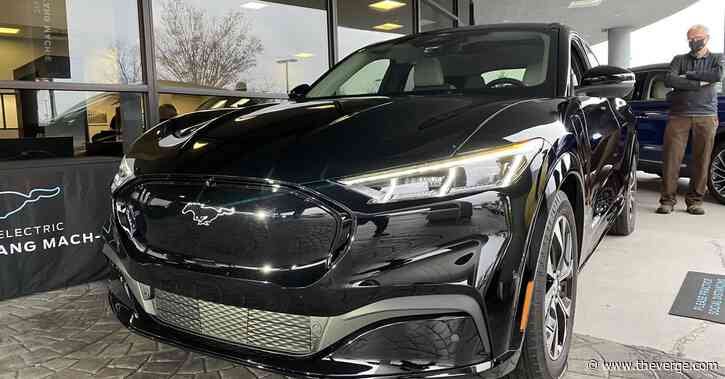 Ford slims down dealership EV requirements after pushback