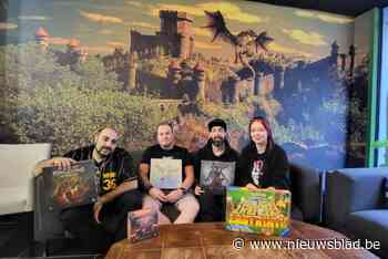 Spelliefhebbers openen café en winkel: “We hebben zelfs een aparte Dungeons & Dragons-ruimte”