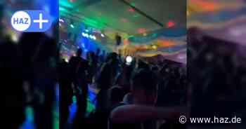 Burgwedel: Rassistische Gesänge zu "L'amour toujours" bei Schützenfest