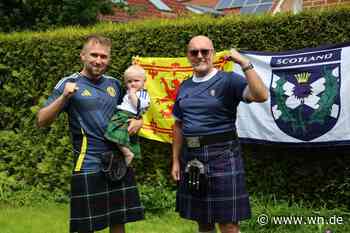 Sean Crombie fliegt im Schottenrock zum EM-Eröffnungsspiel