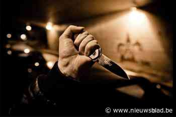 Man neemt eerst rattenvergif in en gaat dan partner met mes te lijf: “Hij wou uit het leven stappen en haar mee in de dood nemen”