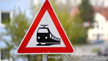 Autofahrerin findet gestürzten Motorradfahrer