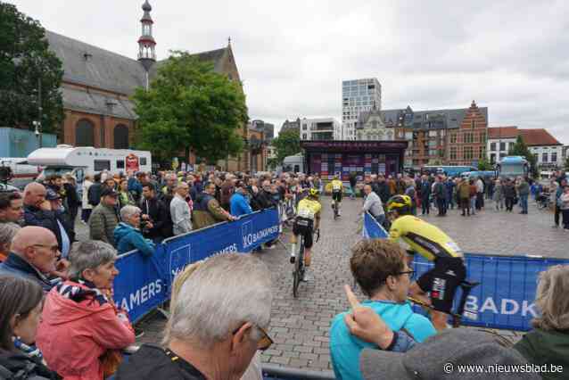 Wielerliefhebbers zakken af naar de Kempen om een glimp van hun idolen op te vangen