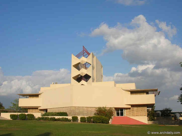 It’s Time to Blur the Boundaries Between Town and Gown