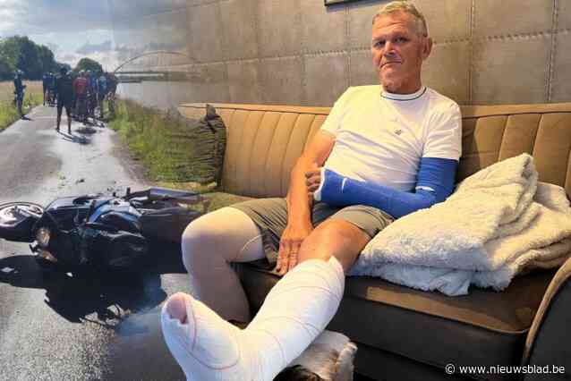 Wielertoerist Guy (67) werd door motor aangereden en in kanaal gekatapulteerd: “Ik hield me met één arm vast aan een kluit gras, de andere hing daar maar te zwabberen”