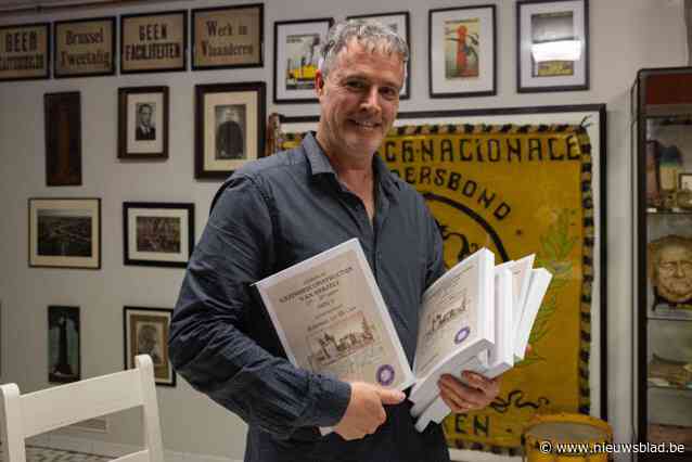 Stefan (52) werkt tien jaar aan boek dat liefst 2.160 bladzijden telt: “Het was een monnikenwerk, maar het legt wel een ongekende geschiedenis bloot”
