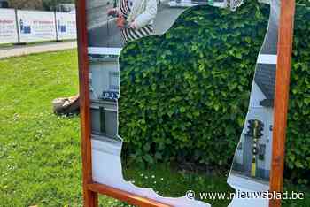 Politie zoekt getuigen na vandalisme op openluchttentoonstelling