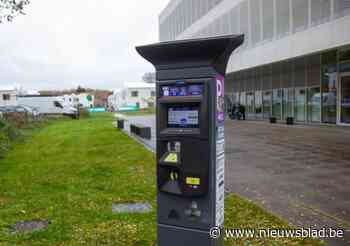 Alle parkeermeters in Genk worden vervangen: “Groter toetsenbord en volledig op zonnepanelen”