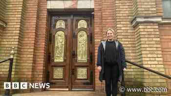 Church welcomes Serbian community for England game