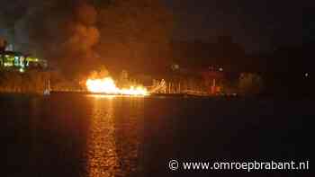 112-nieuws: steiger vat vlam in Beers • auto in sloot in Goirle