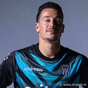 Heracles Almelo presenteert uitshirt voor nieuwe seizoen