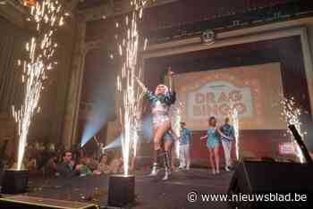 IN BEELD. Dragqueens palmen De Roma in tijdens tweede editie van ‘Drag Bingo XXL’