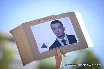 French protesters are standing up to the far right ahead of snap elections