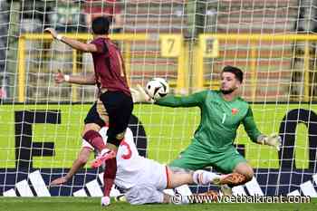 📷 RSC Anderlecht komt met mooi eerbetoon voor veel te vroeg overleden doelman