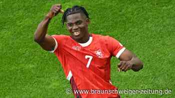 Kurioser Moment um Ex-Schalker Embolo: „Mussten alle lachen“