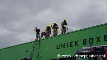 112-nieuws: brand op dak van loods • 2 chalets in brand op vakantiepark