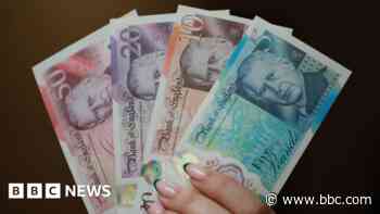 Labour raises £350k more than Tories in first campaign week