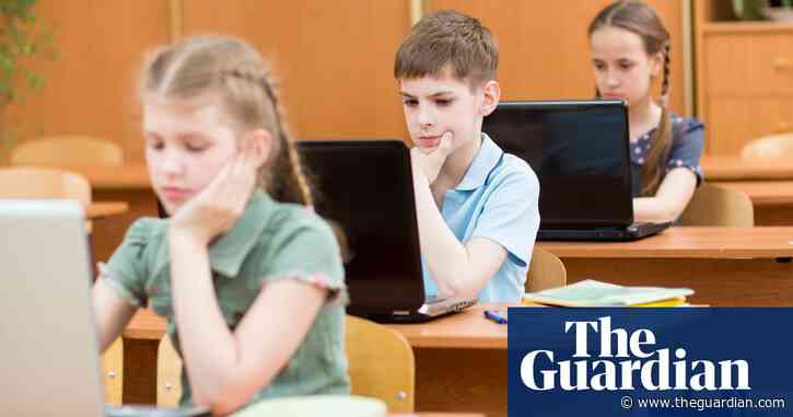 Reading, writing and … disinformation: should schoolchildren be taught media literacy like maths?