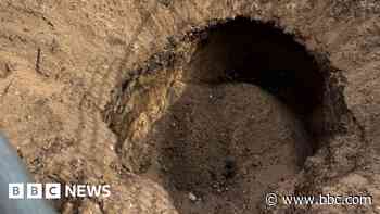 Coastguard warning as large hole appears on beach