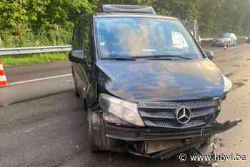 Twee auto’s botsen op E314: ambulance ter plaatse om gewonden te verzorgen