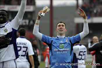 Silvio Proto ziet ex-speler van Anderlecht uitblinken op het EK en kan ogen amper geloven: "Hij is de eerste!"