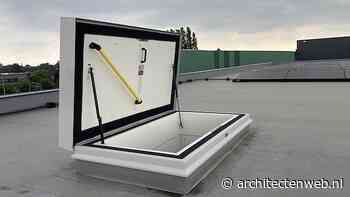Nieuw bedrijfspand met dakluik