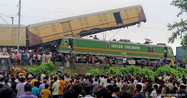 Mindestens 15 Tote bei Zugunglück in Indien