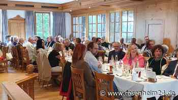 Krise im Gesundheitswesen: Landrat Schneider kritisiert lange Wartezeiten