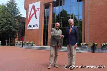 Burgemeester Pieter De Crem en oud-schepen Luc De Meyer trekken met nieuw kartel naar de gemeenteraadsverkiezingen: “Over de breuk met N-VA wil ik het niet meer hebben”