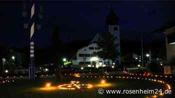 Heimisches Kulturgut statt Torjubel – So verlief Bad Feilnbachs „Lichter-Serenade“