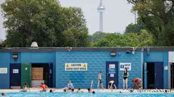 It could feel like 45 in Toronto this week as heat dome arrives