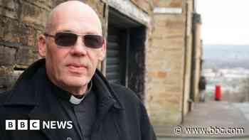Pastor urges parties to lift child benefit cap