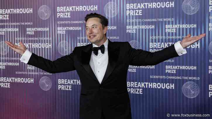 Elon Musk’s payday, Apple AI, Fed’s rate cut pivot