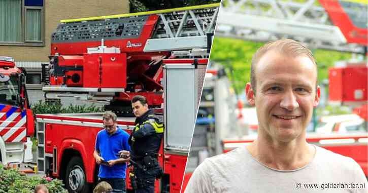 Darek redt vier ouderen uit brand en is nog net op tijd bij voorstelling dochtertje: ‘Roet nog op mijn gezicht’