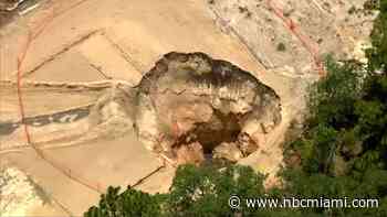 Video shows massive hole open up near home in Florida