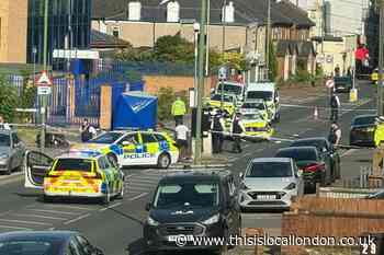 Wrythe Lane Sutton crash: Moped rider dies